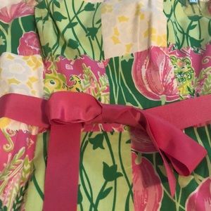 Beautiful strapless Lilly Pulitzer dress